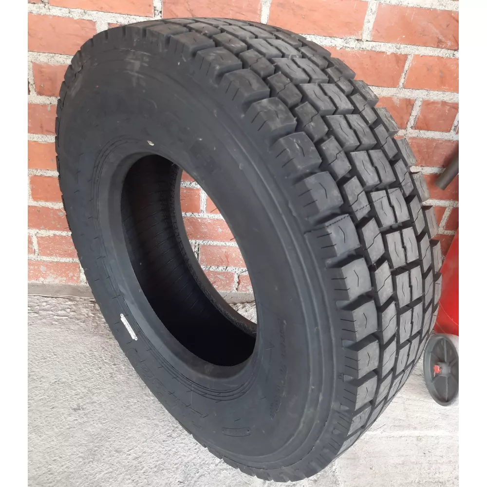 Грузовая шина 305/70 R19,5 Long March LM-329 18PR в Сладково