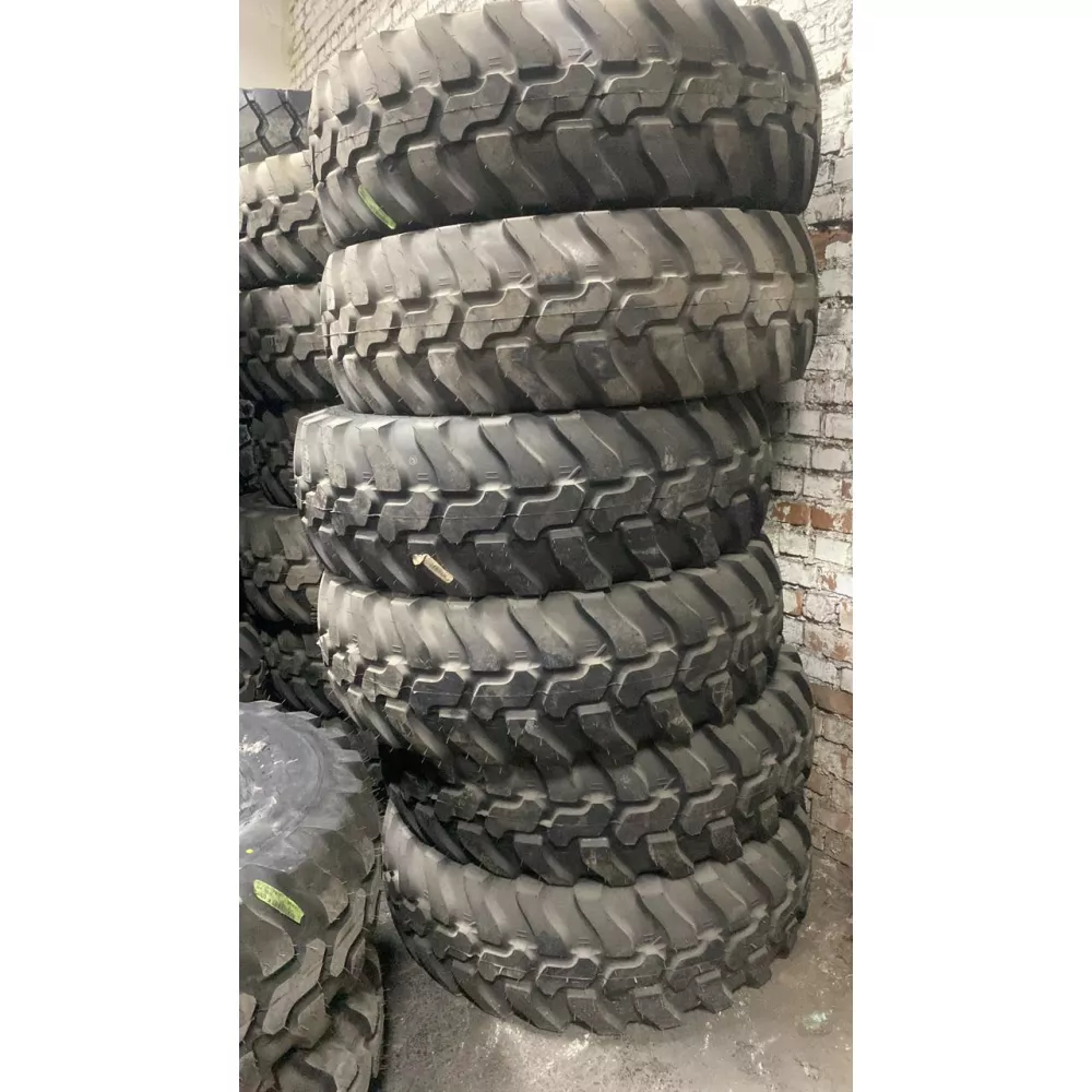 Спецшина 405/70/24 Dunlop sp t9  в Сладково